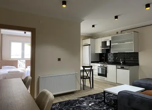 white house apart 774fc0a2 |